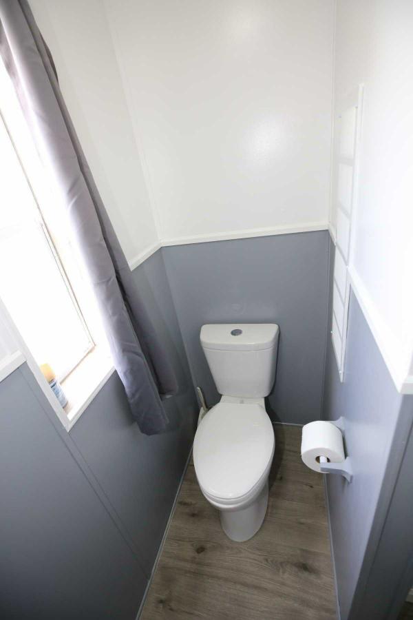 2000 MERIT hs Mobile Home