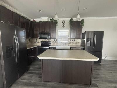 Photo 2 of 11 of home located at 3130 Turner Rd SE Salem, OR 97302