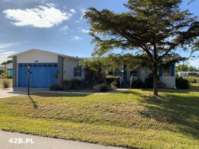 Mobile Home at 10841 Meadows Ct, #42B North Fort Myers, FL 33903