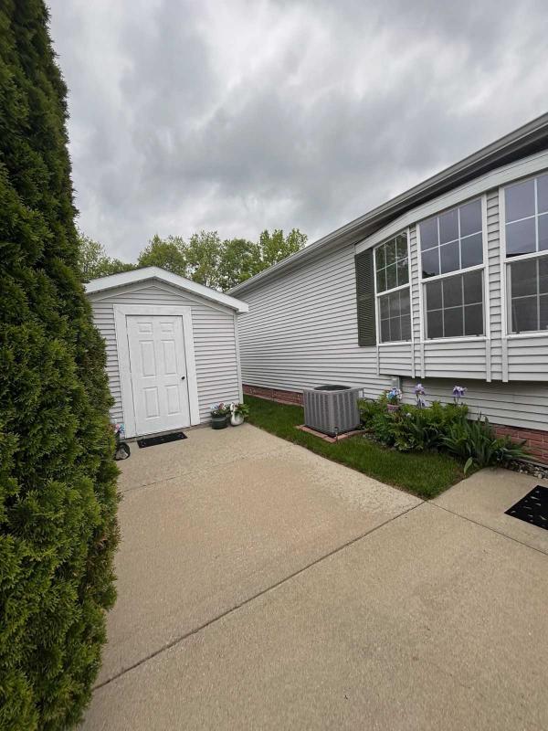 2003 Friendship Foxwood Manufactured Home