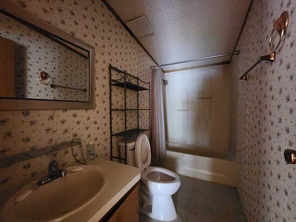 1993 SPRI Manufactured Home