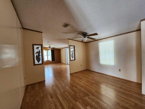 1993 SPRI Manufactured Home