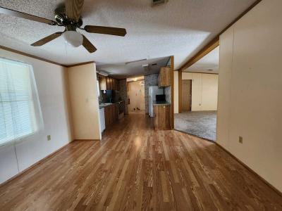 Photo 5 of 23 of home located at 3721 Binnacle Dr Tampa, FL 33611