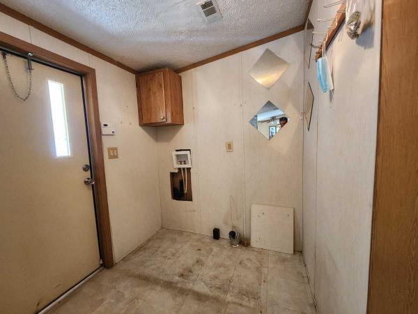 1993 SPRI Manufactured Home