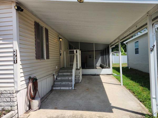 1993 SPRI Manufactured Home