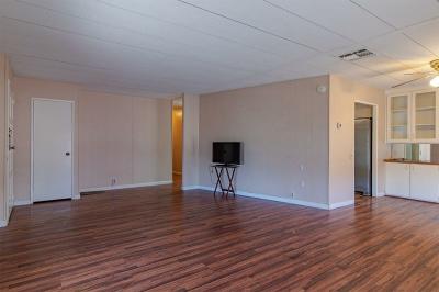 Photo 4 of 18 of home located at 3800 S. Decatur Blvd. Las Vegas, NV 89103