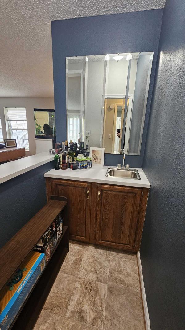 1990 Redman Manufactured Home