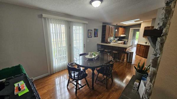 1990 Redman Manufactured Home