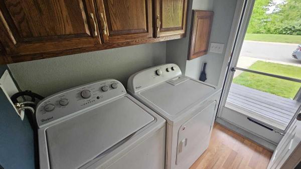 1990 Redman Manufactured Home