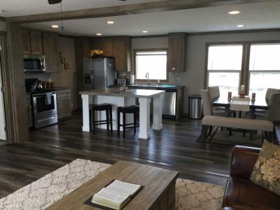 Photo 5 of 39 of home located at 5130 Ben Day Murrin Rd Lot 856 Benbrook, TX 76126