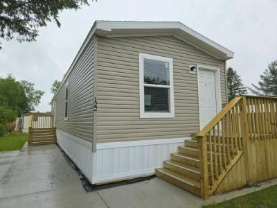 Photo 4 of 27 of home located at 122 Quarry Hill Estates Akron, NY 14001