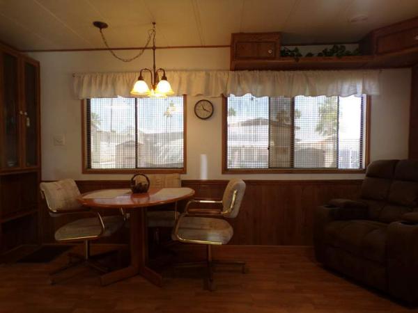 1986 Skyline Manufactured Home