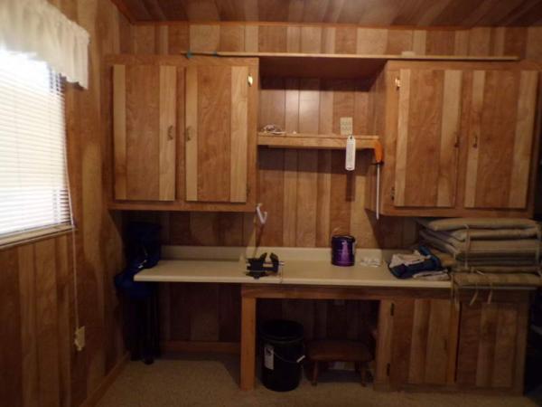 1986 Skyline Manufactured Home