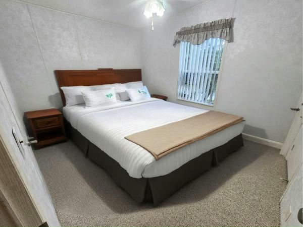 2002 Merit Manufactured Home