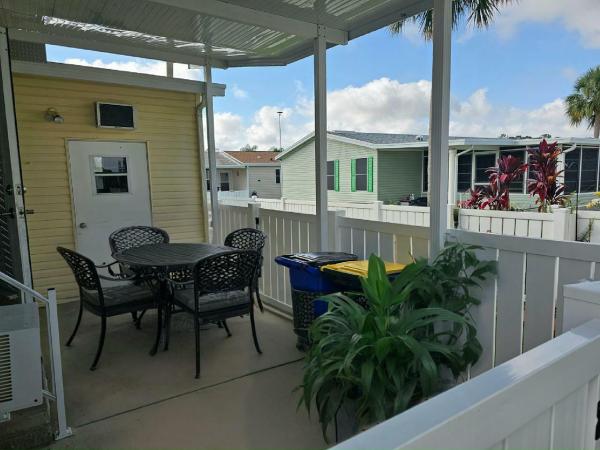 2002 Merit Manufactured Home