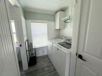 1989 PALM Manufactured Home