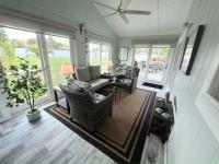 1989 PALM Manufactured Home