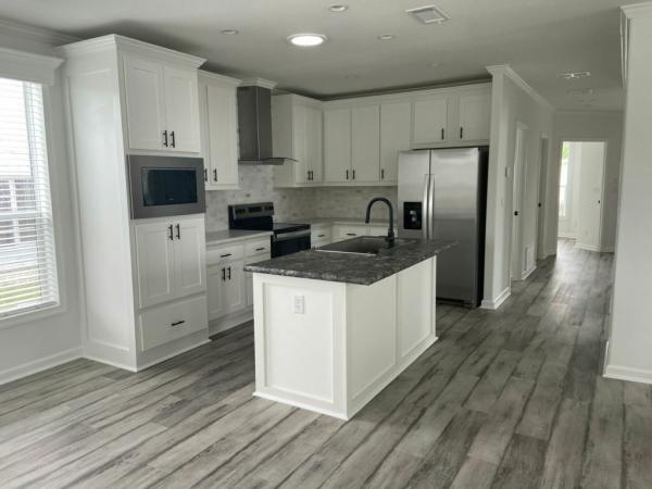 2025 Skyline - Ocala Bal Harbour w/ Den Mobile Home