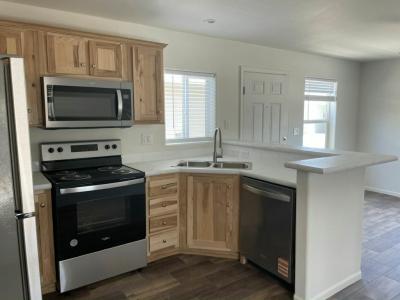 Photo 4 of 8 of home located at 1639 E Charleston Phoenix, AZ 85022
