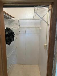 1997 Victorian 235G NR  Home