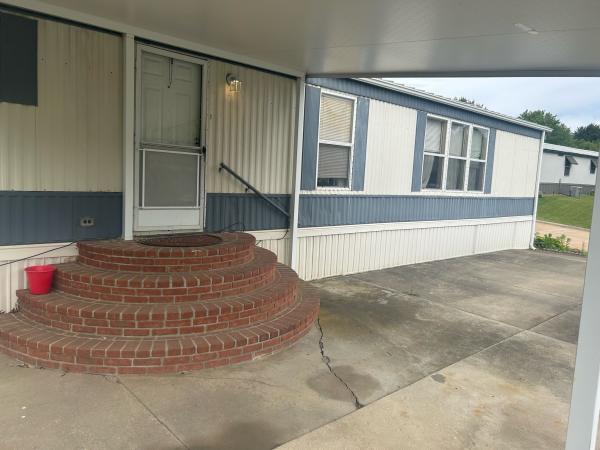 Photo 1 of 2 of home located at 2702 Congress Drive SW  #167 Canton, OH 44706
