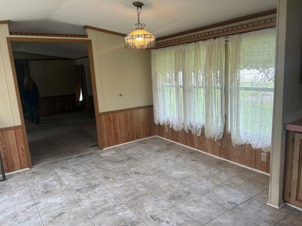 1990 Skyline 167 hampshire  Home
