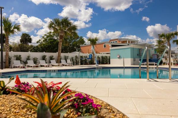 2022 Champion CUSTOM RANCH 1BR Mobile Home