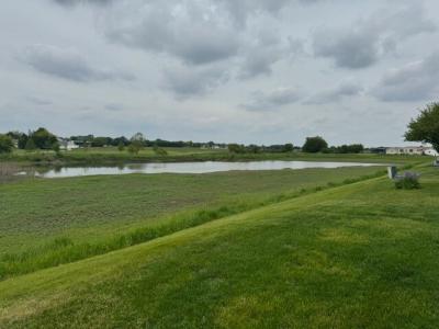 Photo 2 of 9 of home located at 1157 Redbud Road Manteno, IL 60950