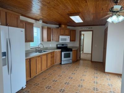 Photo 5 of 9 of home located at 1157 Redbud Road Manteno, IL 60950