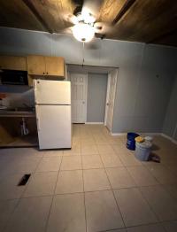 1985 VEGA Manufactured Home