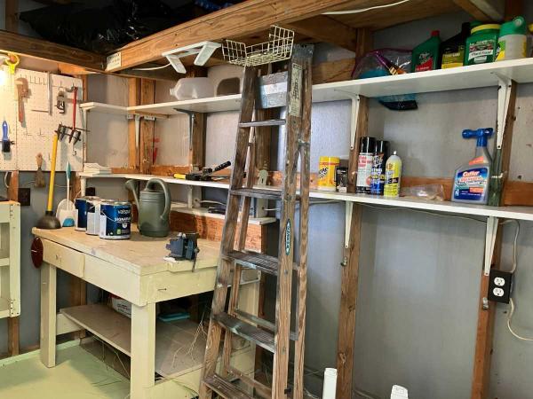 1988 Manufactured Home