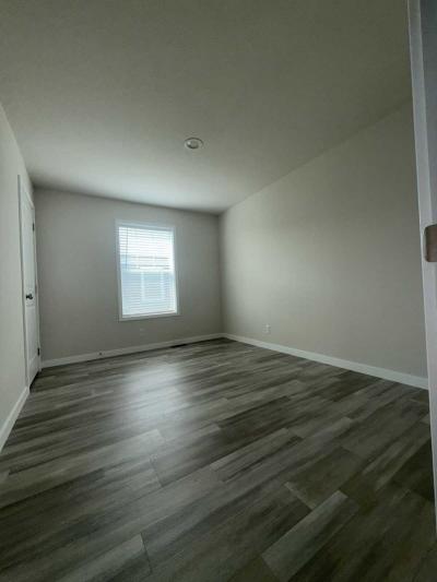 Photo 5 of 33 of home located at 22422 Cedar Channahon, IL 60410