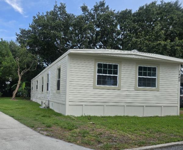 1981 TWIN Mobile Home For Sale