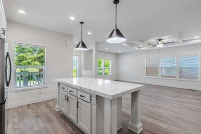 Photo 5 of 17 of home located at 258 Yosemite Rd San Rafael, CA 94903