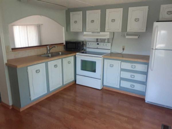 1975 Corinthian Mobile Home