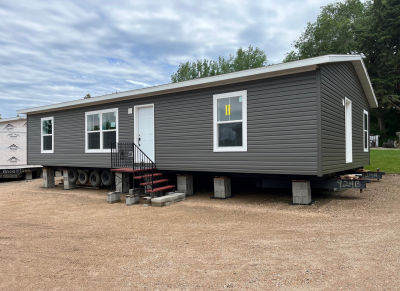 Mobile Home at 850 Oneida St Menasha, WI 54952
