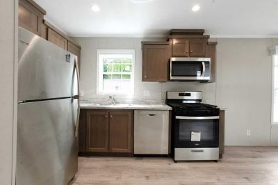 Photo 4 of 15 of home located at 3063 Hillanlake Dr Brooklyn, MI 49230
