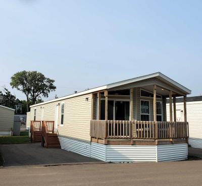 Mobile Home at 2501 Lowry Ave NE, Lot 321 Saint Anthony, MN 55418