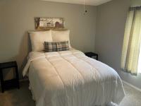1999 Homes of Merit FP1336 Manufactured Home