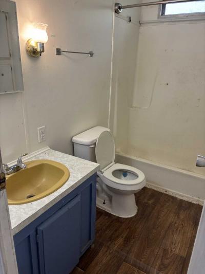 Photo 6 of 8 of home located at 11522 Canterbury Drive, Site 42 Seffner, FL 33584