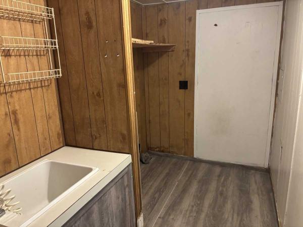 1982 Mobile Home