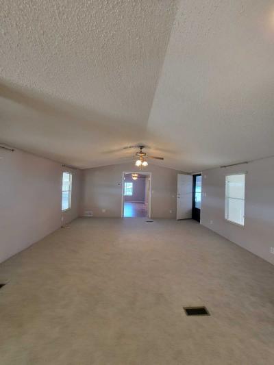 Photo 4 of 10 of home located at 8401 S Kolb Rd #291 Tucson, AZ 85756