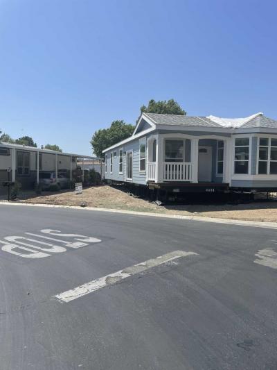 Photo 2 of 20 of home located at 21201 Jimpson Way Canyon Country, CA 91351