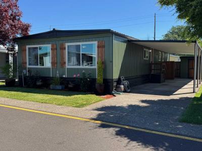 Mobile Home at 2902 E 2nd St Newberg, OR 97132