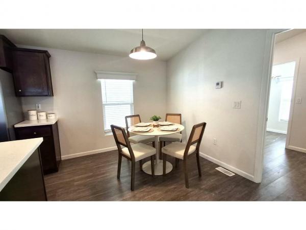 2017 Fleetwood Festival II 2201F24523B Manufactured Home