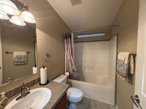 2005 Fleetwood Manufactured Home