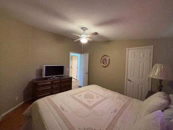 2005 Fleetwood Manufactured Home