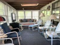 1987 HUNG HS Manufactured Home