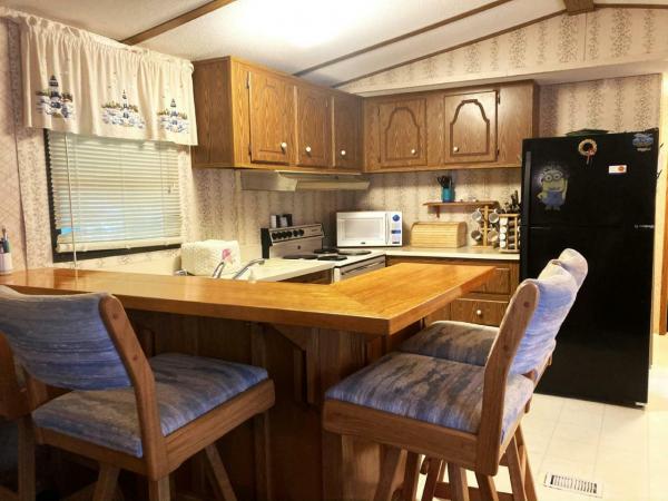 1987 HUNG HS Manufactured Home