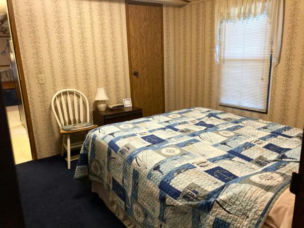 1987 HUNG HS Manufactured Home